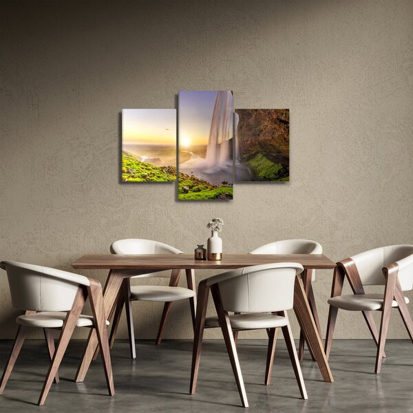 Kép - Seljalandsfoss a barlang mögül (90x60 cm)