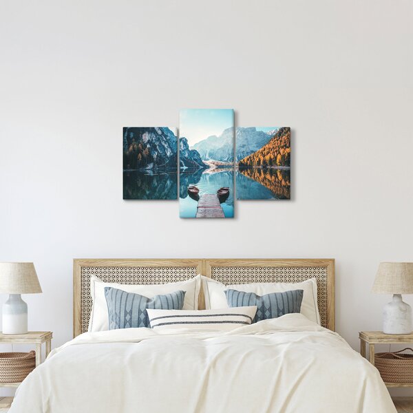 Kép - Csónakok a Braies-tónál (90x60 cm)