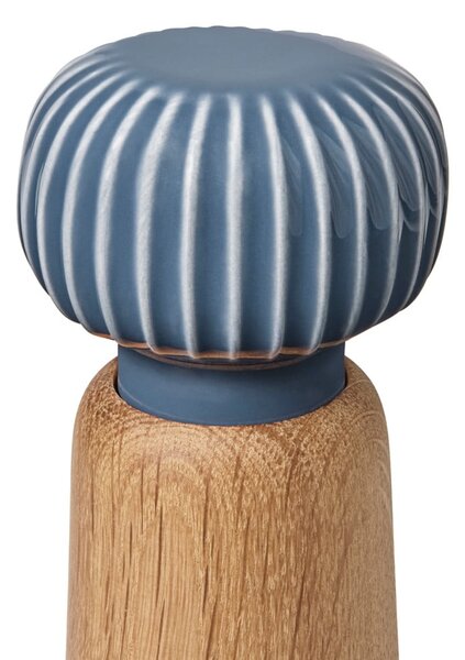 Hammershoi tölgyfa fűszerőrlő, antracitszürke porcelán részletekkel, magasság 17,5 cm - Kähler Design