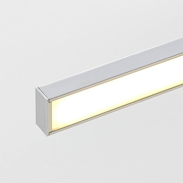 Lindby LED tükörvilágítás Jukka, 120 cm, króm, fém, IP44, Króm / ezüst, Fürdőszoba, Alumínium, Modern