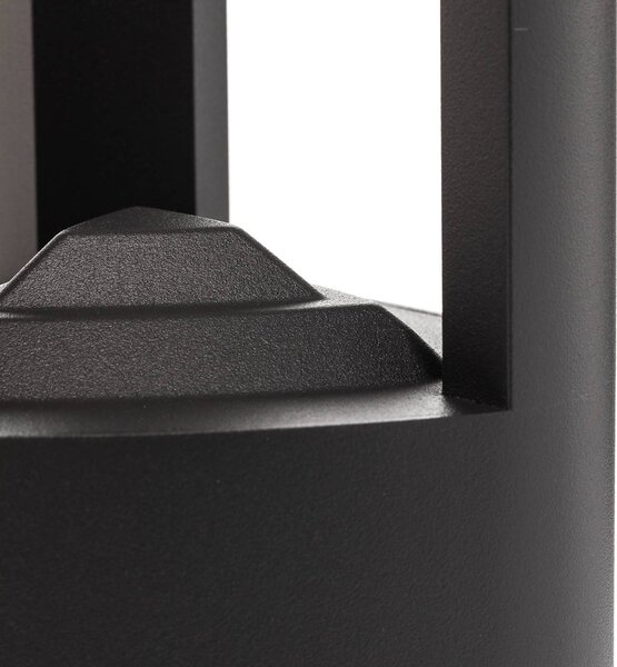 Lucande LED állólámpa Pirron, 50 cm, háromszögletű, IP54, Fekete, Alumínium, Modern