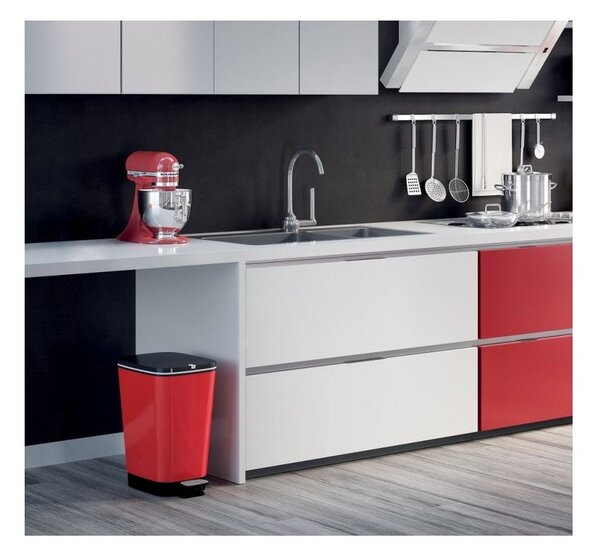 Piros műanyag pedálos szemetes 45 l Chic Bin – KIS