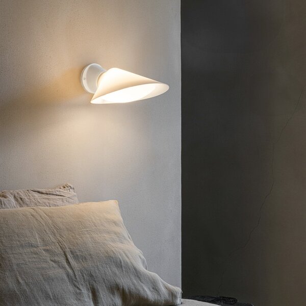 Fali Lámpa DCW, Plume, dimmable, Fehér, Hálószoba, Alumínium, Dizájn