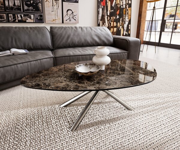 DELIFE Dohányzóasztal Edge organikus 140x76 cm Laminam® Emperador kerámia extra polírozott sötétbarna Sarity rozsdamentes acél szálcsiszolt