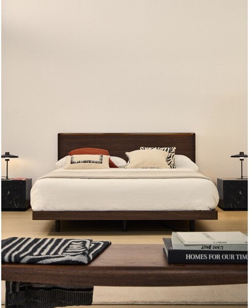 Barna nyírfa franciaágy ágyráccsal 160x200 cm Norlen – Kave Home
