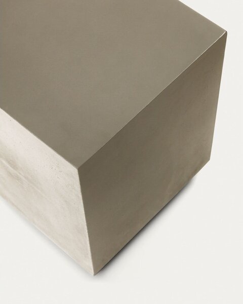 Kerti tárolóasztal 35x35 cm Rustella – Kave Home