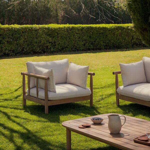 Fa kerti szék Kave Home Sacova párnákkal