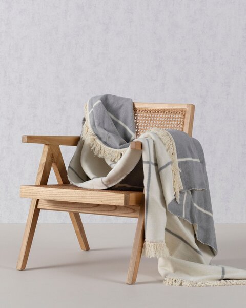 Cosy Home takaró 150x200 Szürke & Ecru kockás