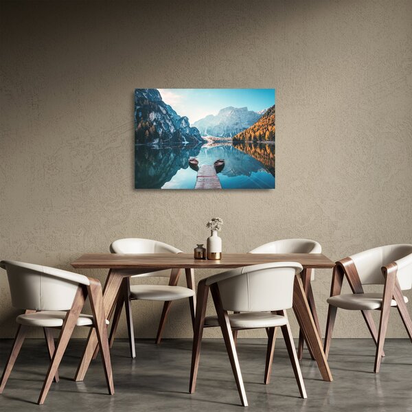 Üveg kép - Csónakok a Braies-tónál (70x50 cm)