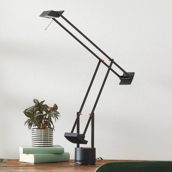 Artemide Tizio 35 íróasztal lámpa, Fekete, Dolgozószoba / Iroda, Alumínium, Dizájn