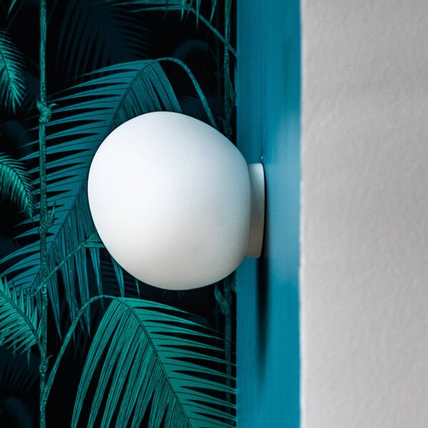 Foscarini Gregg piccola fali lámpa fehér IP40, dimmelhető, Fehér / opál, Folyosó, Üveg, Dizájn