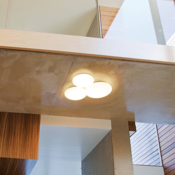 Vibia Puck – 3 izzós mennyezeti világítás, dimmelhető, Fehér / opál, Nappali / Étkező, Üveg, Dizájn