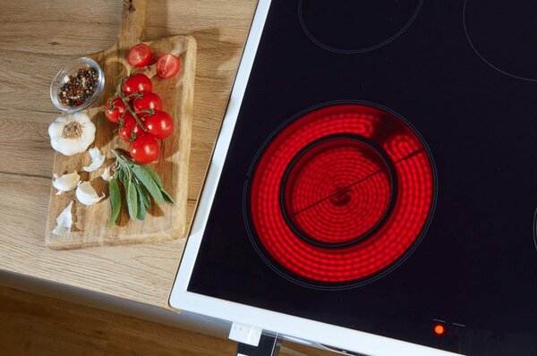 Gorenje GECS6C70XPA Kerámialapos Tűzhely