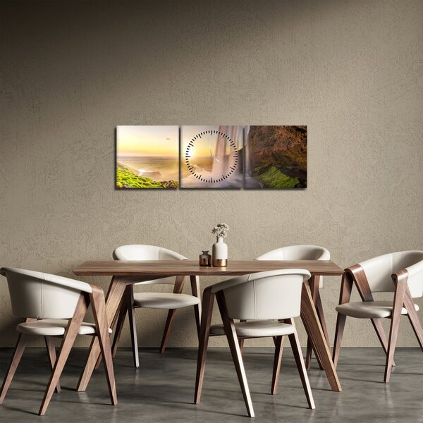 Kép - Seljalandsfoss a barlang mögül (órával) (90x30 cm)
