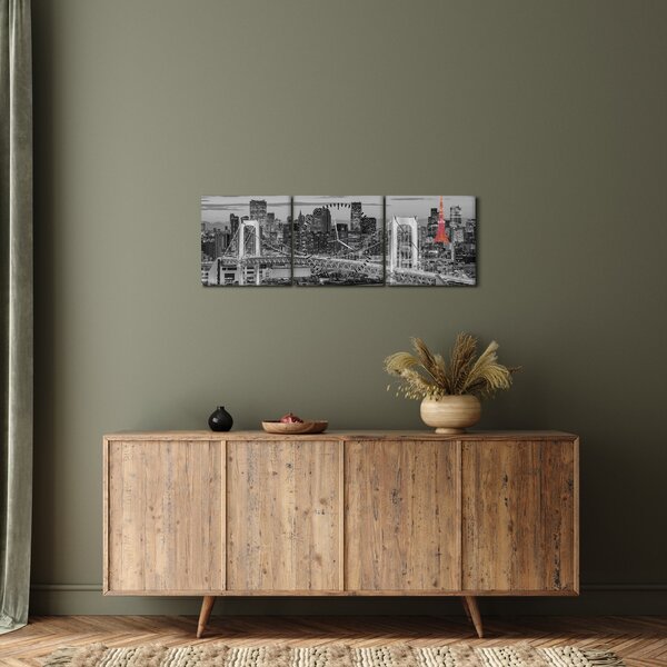Kép - Nagyváros piros toronnyal (órával) (90x30 cm)