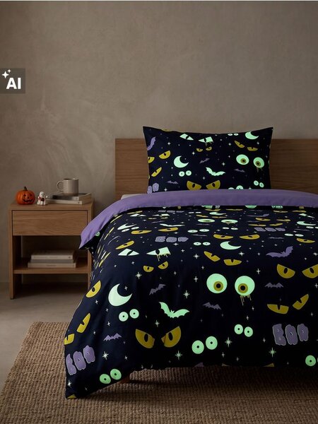 Sinsay - Halloween ágyneműhuzat-garnitúra sötétben világító mintával - fekete
