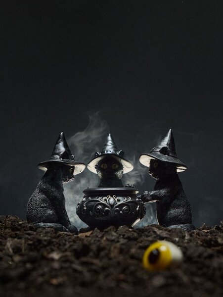 Sinsay - Halloween mécsestartó macskák és üst formában - fekete