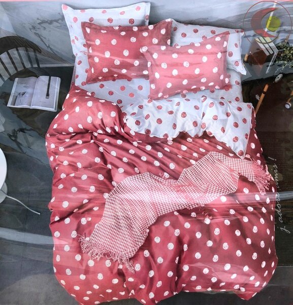 DOTS BABY PINK fotó ágynemű 140x200 cm Ágynemű mérete: 140x200 cm, A csomag tartalma: 3 Készletcsomagolás