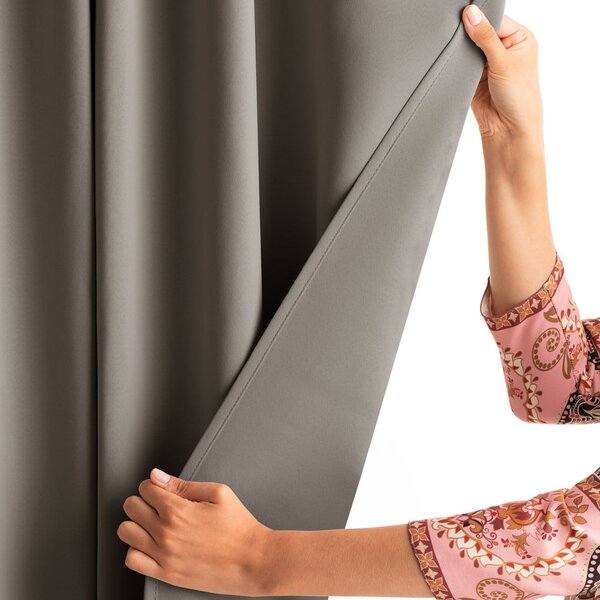Szürkésbézs dimout (részleges sötétítő) függöny 140x245 cm Kierra – Restilo