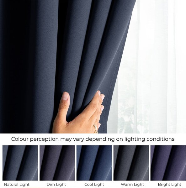 Sötétkék dimout (részleges sötétítő) függöny 140x175 cm Kierra – Restilo