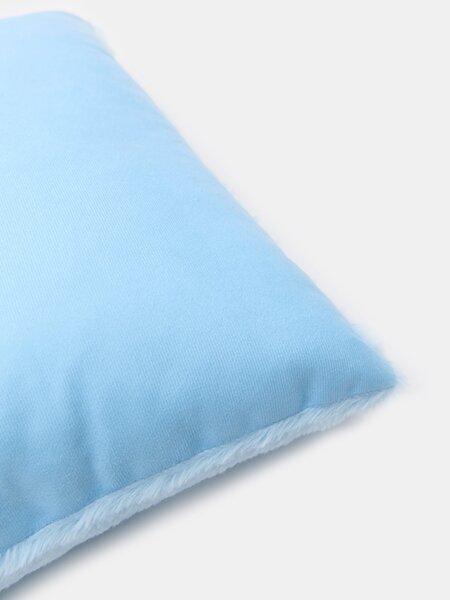 Sinsay - Műszőrme párna Cinnamoroll - halványkék