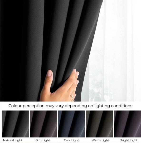 Fekete dimout (részleges sötétítő) függöny 140x245 cm Kierra – Restilo