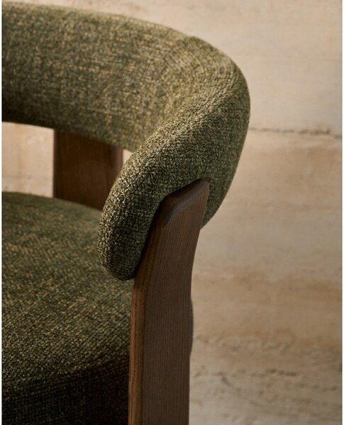 Khaki-barna kőrisfa karfás étkezőfotel Granite – Kave Home