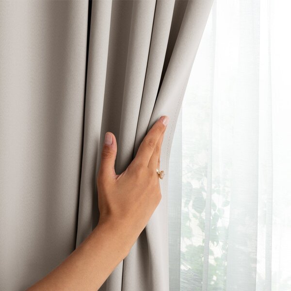 Bézs dimout (részleges sötétítő) függöny 140x270 cm Kierra – Restilo