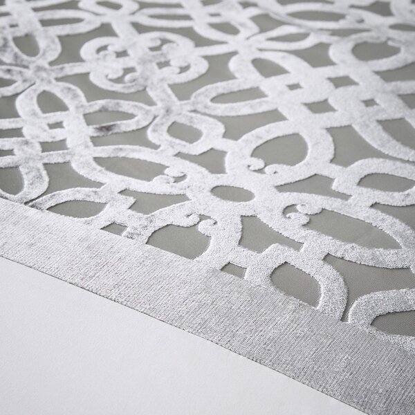 Krémszínű-szürkésbézs kétszemélyes-hosszabbított bársony ágyneműhuzat 230x220 cm Lattice Cut – Catherine Lansfield