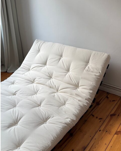 Mustársárga kinyitható kanapé 140 cm Roots Black Night – Karup Design