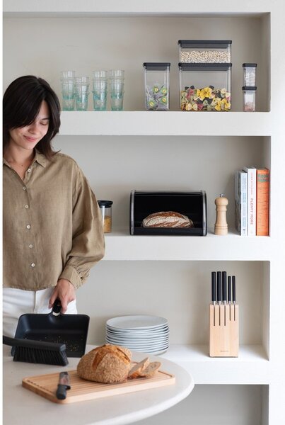 Acél kenyértartó Roll Top – Brabantia