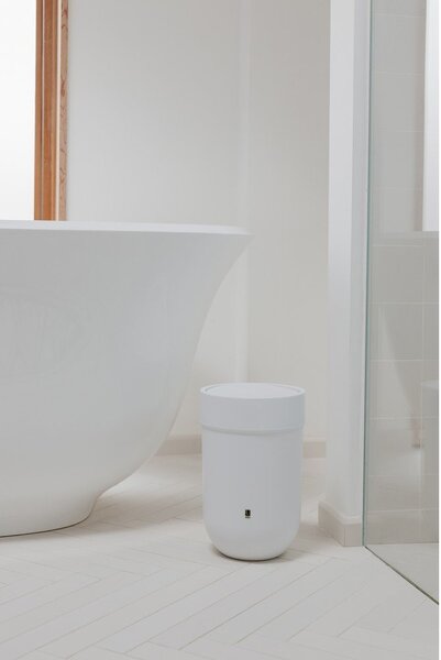 Műanyag szemetes 6 l Touch – Umbra