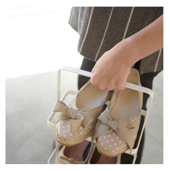 Fehér fém cipőtartó állvány Tower Shoe Rack – YAMAZAKI