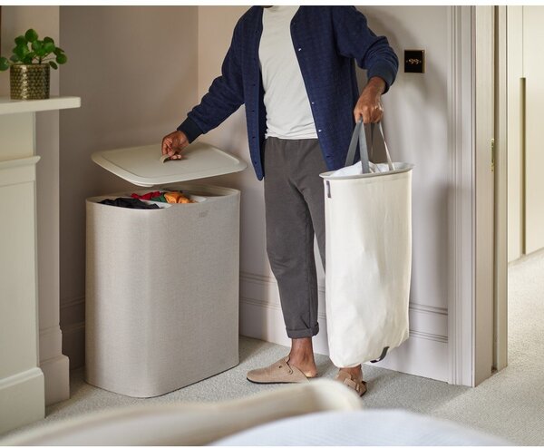 Bézs textil szennyeskosár 90 l Tota Trio – Joseph Joseph