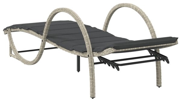 Világosszürke polyrattan napozóágy párnával 60x199x42 cm