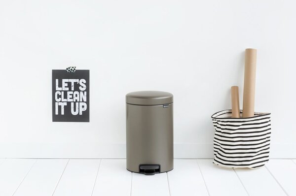 Szürke acél pedálos szemetes 12 l NewIcon – Brabantia