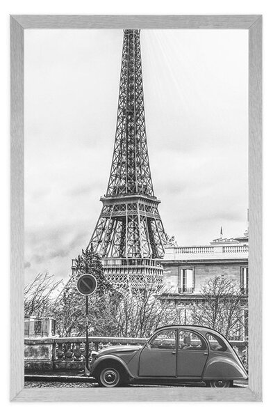 Az Eiffel-torony plakátképe a párizsi utcáról fekete-fehérben