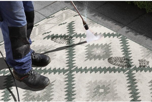 Malibu zöld-krémszínű kültéri szőnyeg, 250 x 80 cm - NORTHRUGS