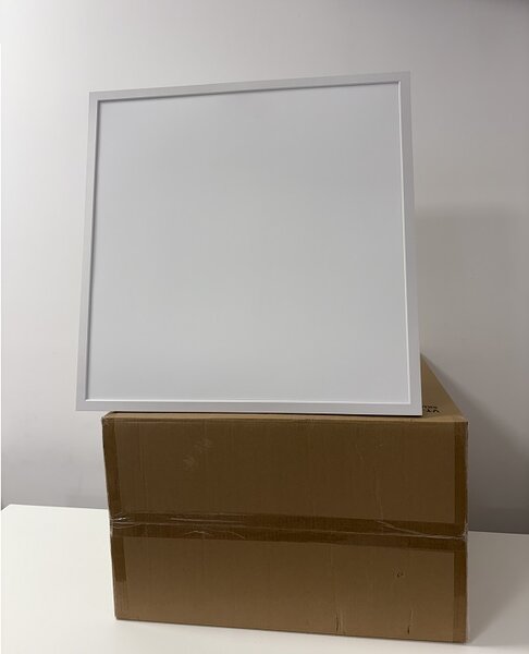 7+3db ingyenes 36W 60x60cm LED panel CREE chippek