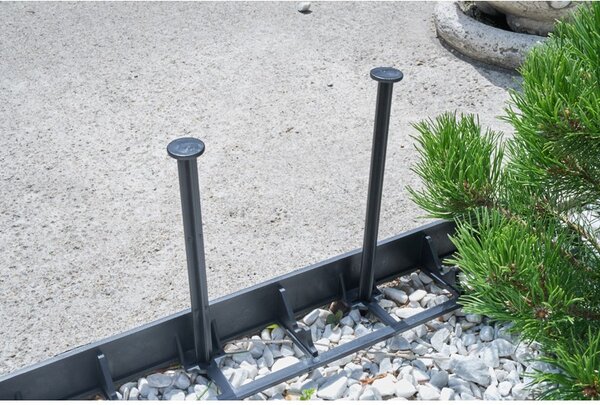 Leszúró tüske műanyag kerti szegélyhez, 25 cm