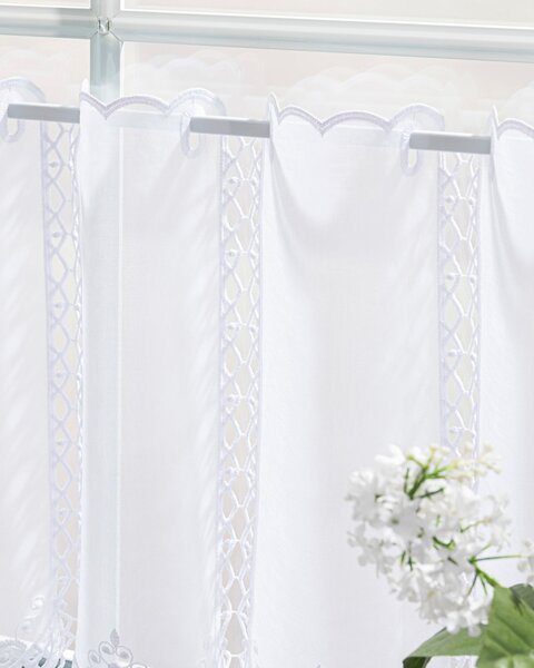 Hímzett Ornate vitrázsfüggöny 40 cm magas méteráru