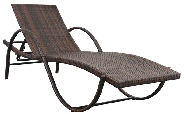 Barna polyrattan napozóágy párnával