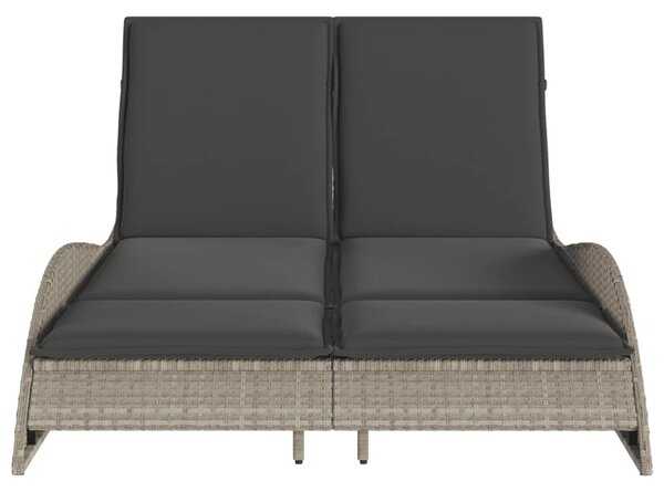 Világosszürke polyrattan napozóágy párnákkal 114x205x73 cm