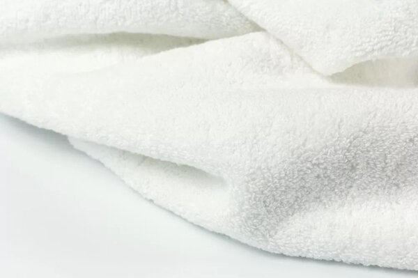Luxus szállodai törölköző 100% pamut – 450 g/m² | Hotel minőség - 70x140 cm - 16/1 szövésű