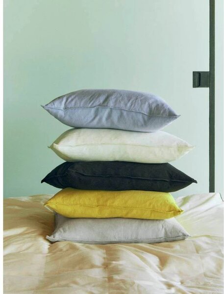 HAY - Linen Párna 60x60 Kék/Fekete - Lampemesteren