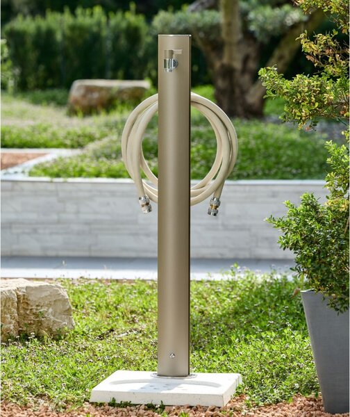 Modern alumínium kerti állókút talppal, szürke - Aquapoint Totem