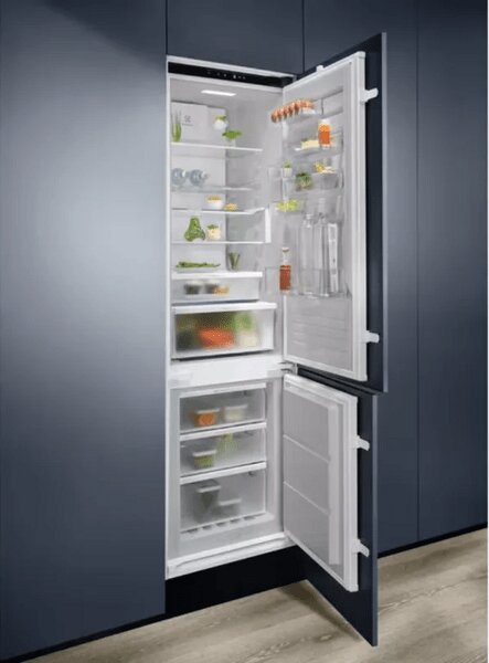 Electrolux ENP7MD19S Beépíthető alulfagyasztós kombinált hűtőszekrény