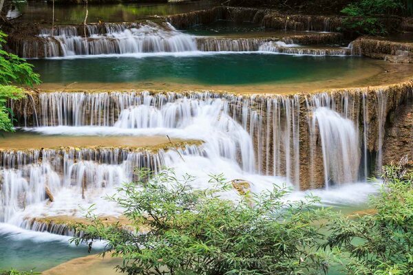 Nem szőtt fotótapéta thai vízesés 375 x 250 cm