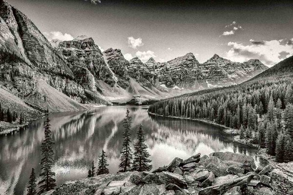 Nem szőtt fotótapéta lake rocky mountains 375 x 250 cm