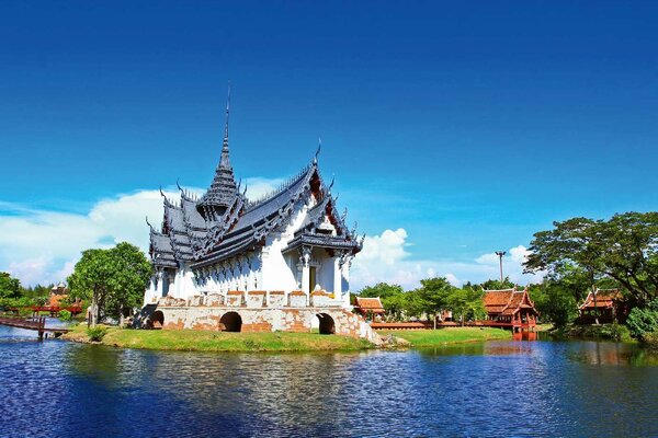 Nem szőtt fotótapéta thai templom 375 x 250 cm